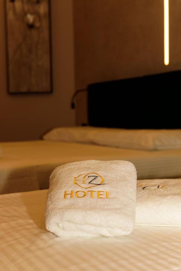Hotel Zeneli Vlore Bagian luar foto